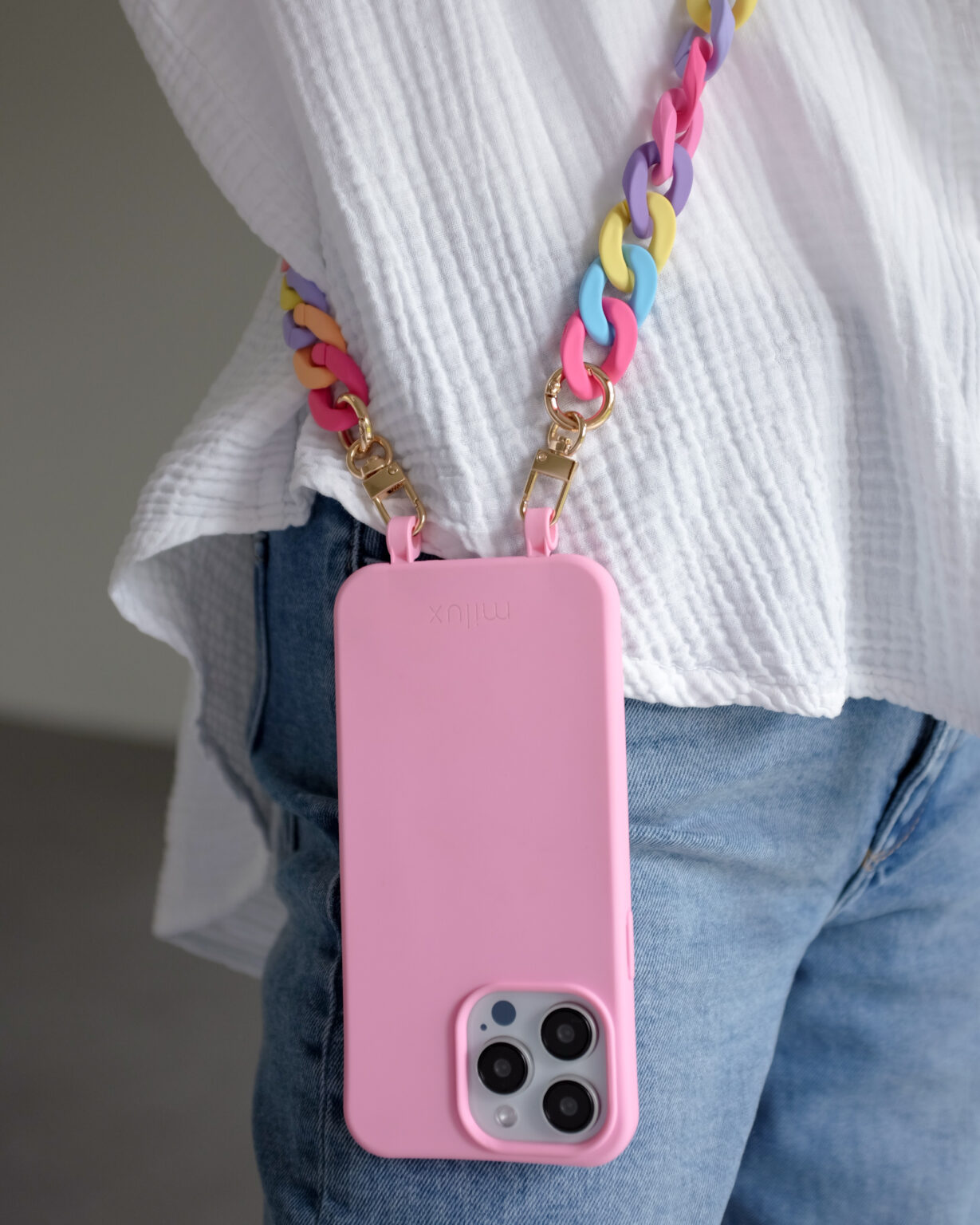 milux-h-lle-farinas-pretty-pink-acryl-kette-bunt-kurz-milux
